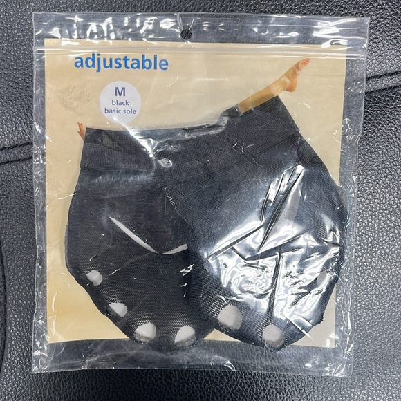 Dance Paws Adjustable Mesh Turner Dance Shoes. Black. New - Picture 2 of 3